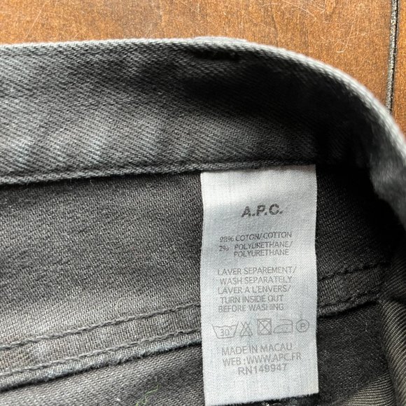 APC Petit Standard Jeans 30 - Picture 3 of 9